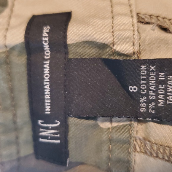 INC International Concepts Green and Brown Shorts with Camo Design Size 8 EUC - Picture 2 of 9
